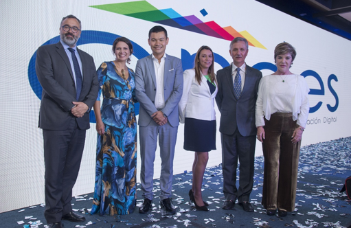 Carlos Andrés Mendoza,  Adriana Monroy Londoño,  gerente general de Andes SCD S.A, Mauricio Molina,  Zully Pérez,  Andrés Botero y Victoria Virviescas.